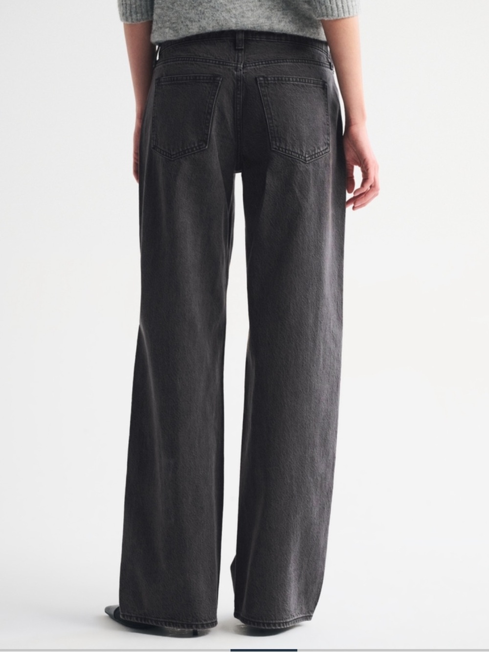 Abercrombie & Fitch Curve Love The Ultra Loose Low Rise Jean - Picture 5 of 12